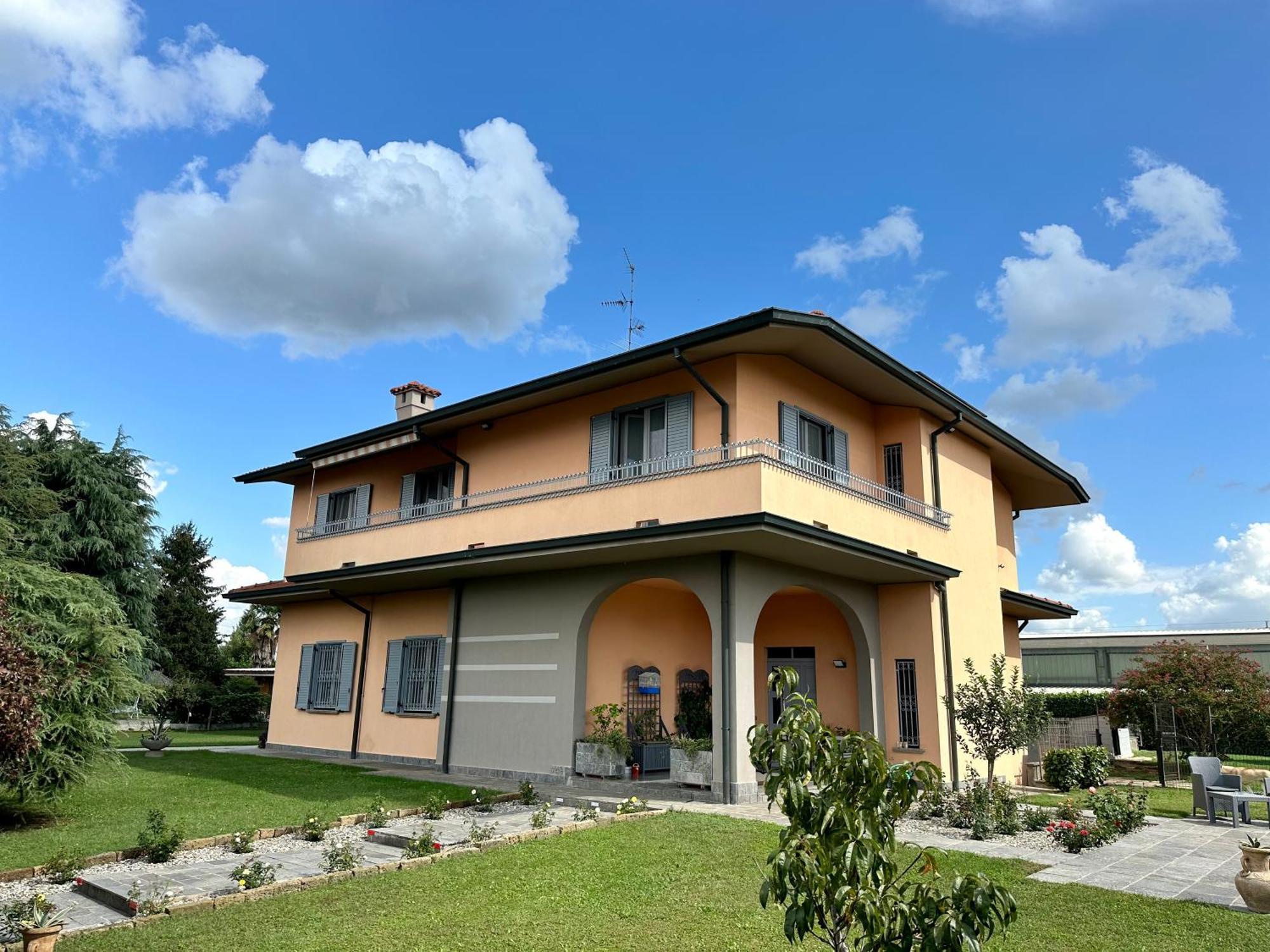Cassano dʼAdda Villa 2 מראה חיצוני תמונה